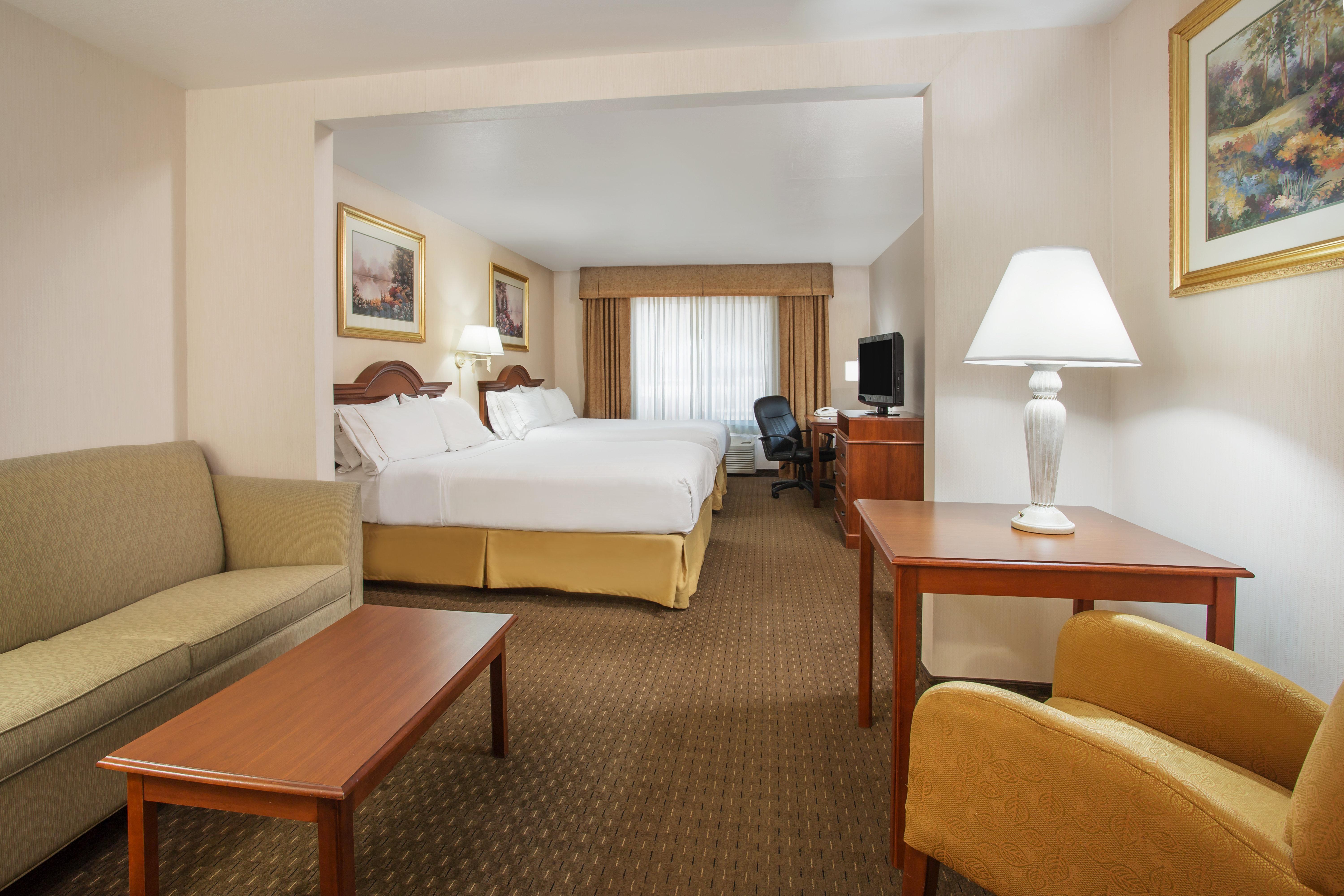 Holiday Inn Express Hotel & Suites Marion By Ihg Exterior photo