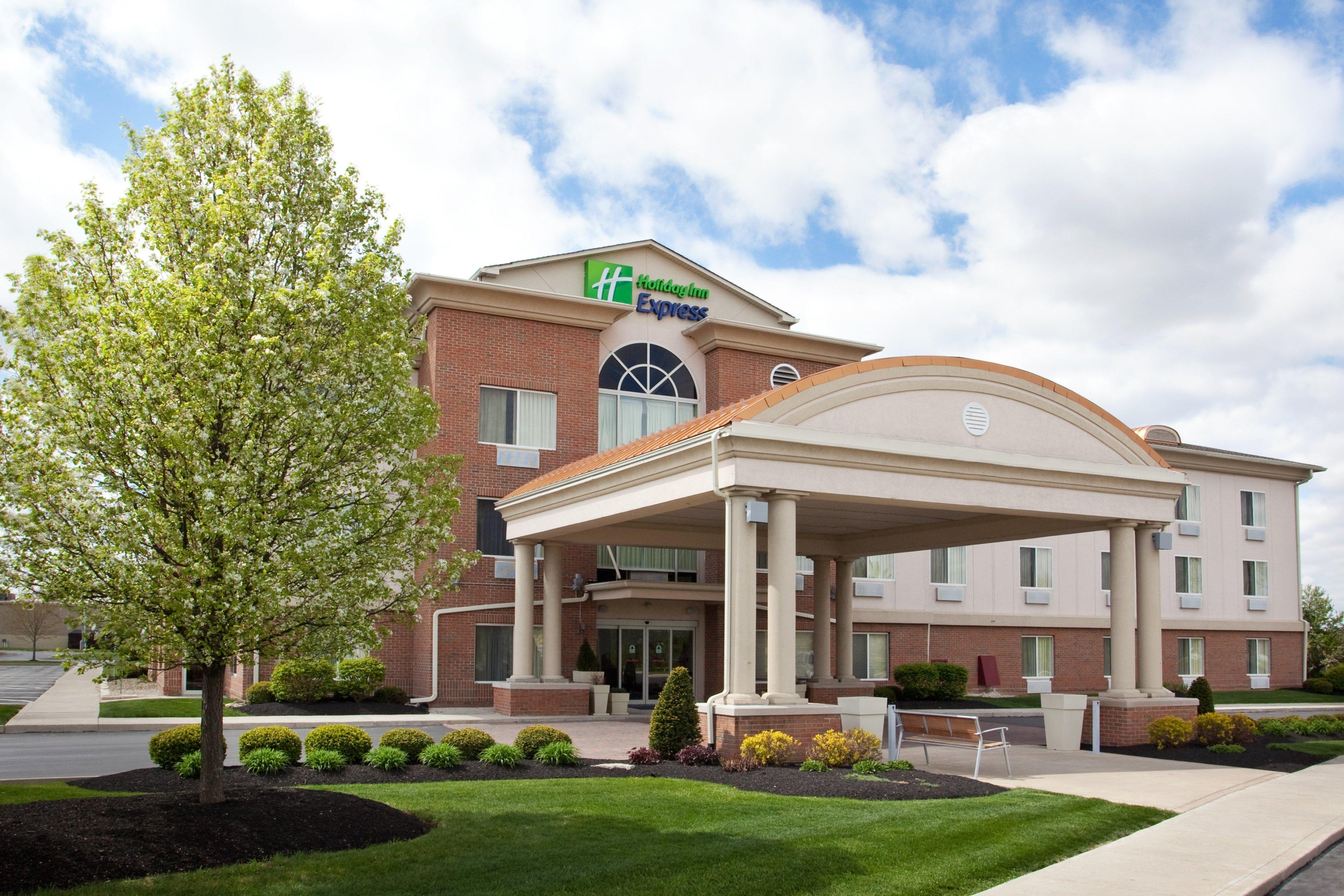 Holiday Inn Express Hotel & Suites Marion By Ihg Exterior photo