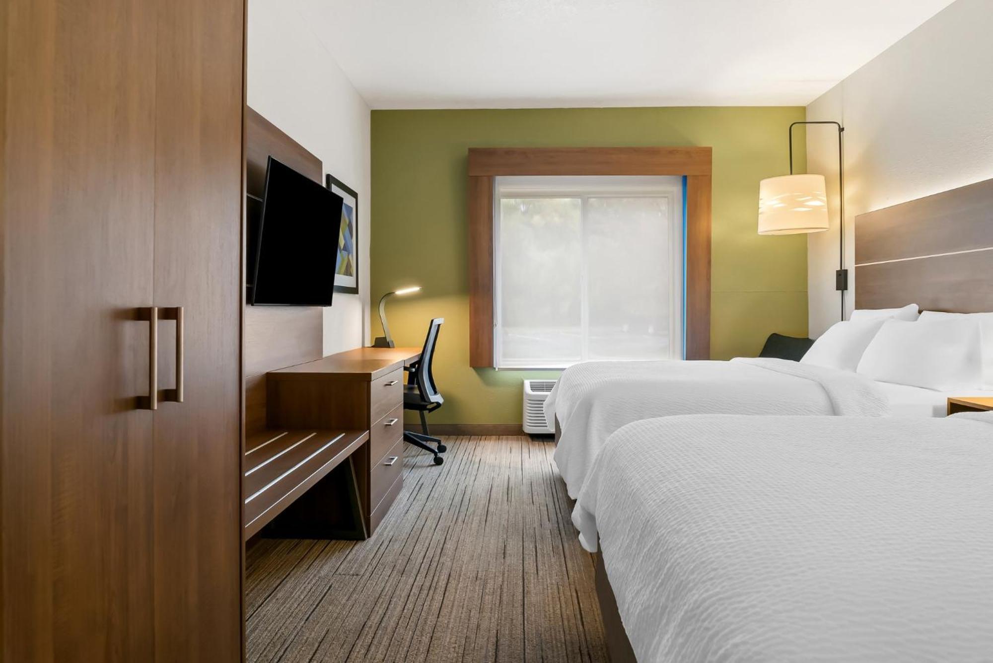 Holiday Inn Express Hotel & Suites Marion By Ihg Exterior photo
