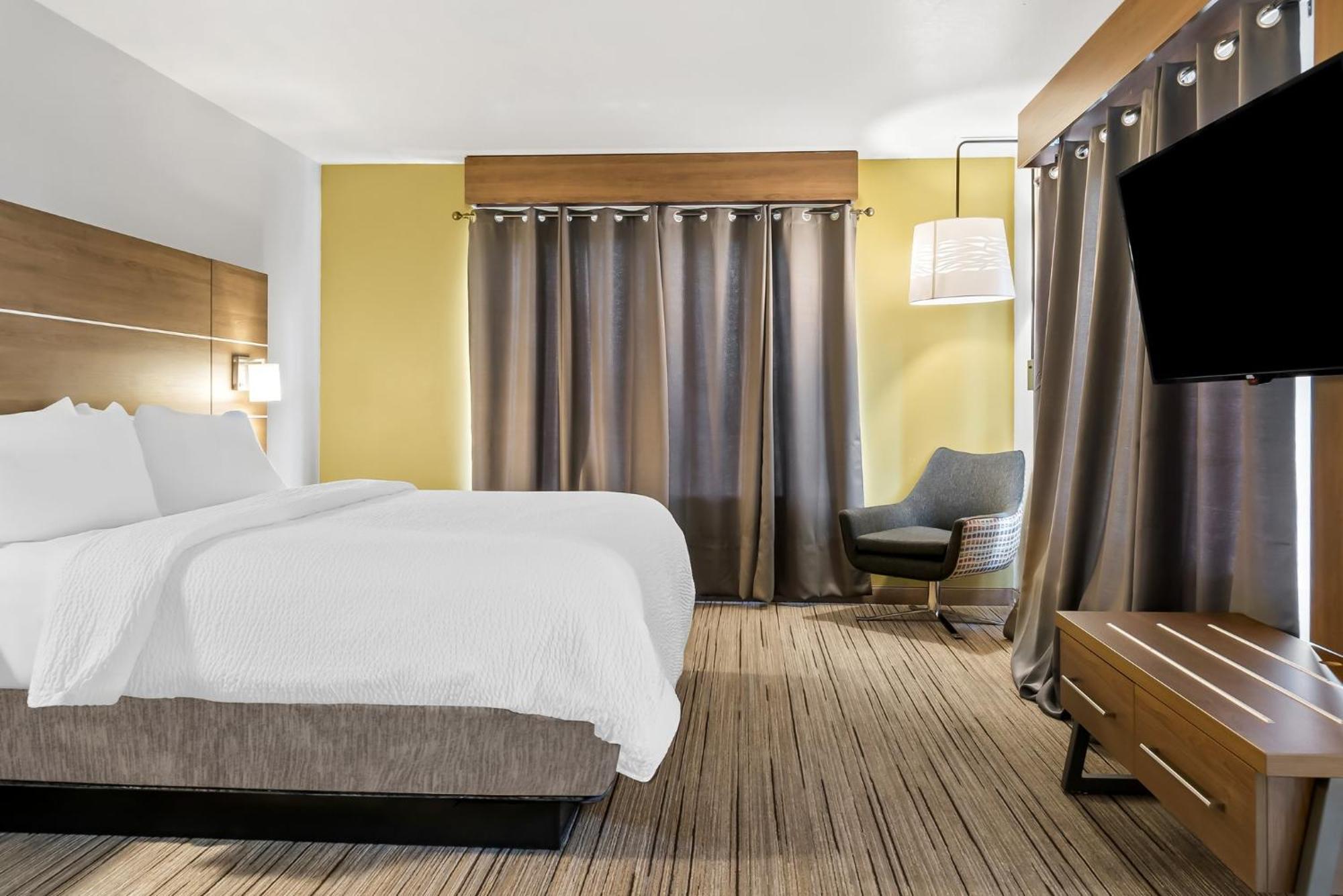 Holiday Inn Express Hotel & Suites Marion By Ihg Exterior photo