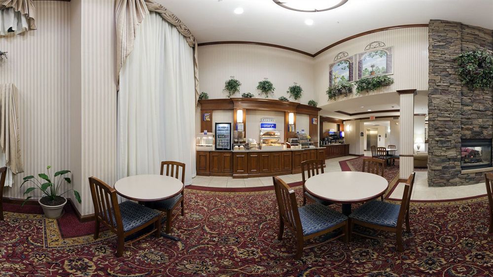 Holiday Inn Express Hotel & Suites Marion By Ihg Exterior photo